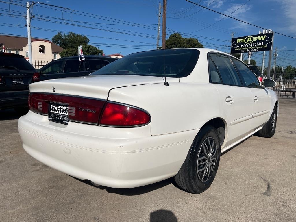 Buick Century Sedan 2005