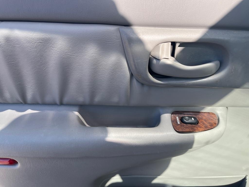 Buick Century Sedan 2005