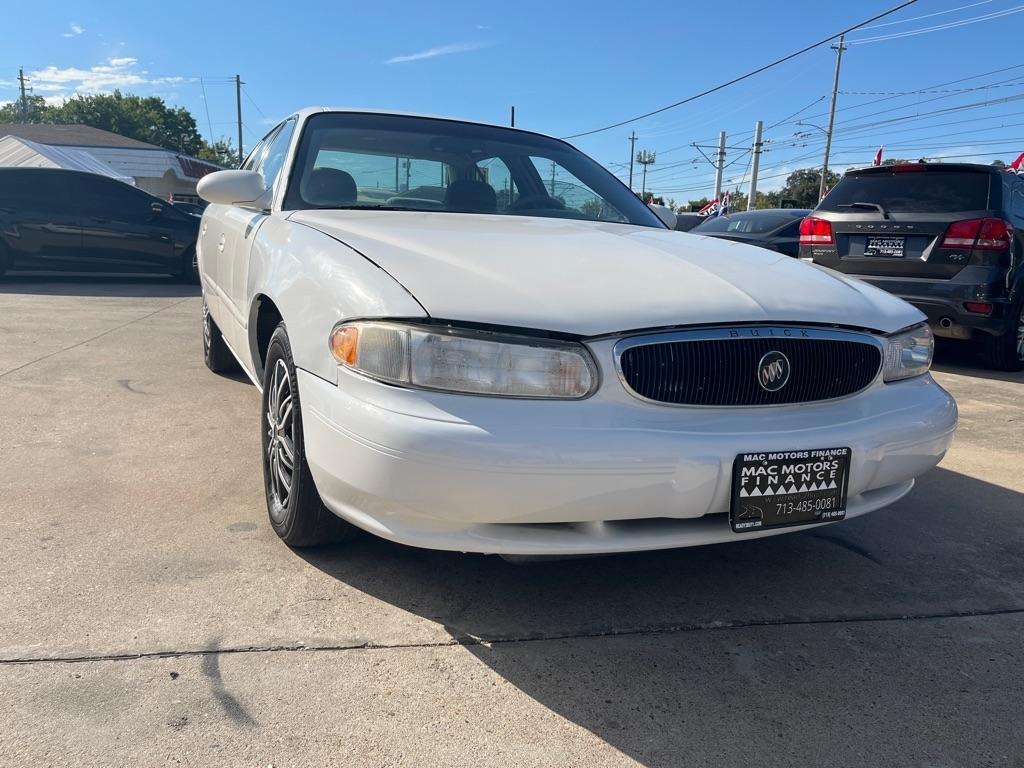 Buick Century Sedan 2005