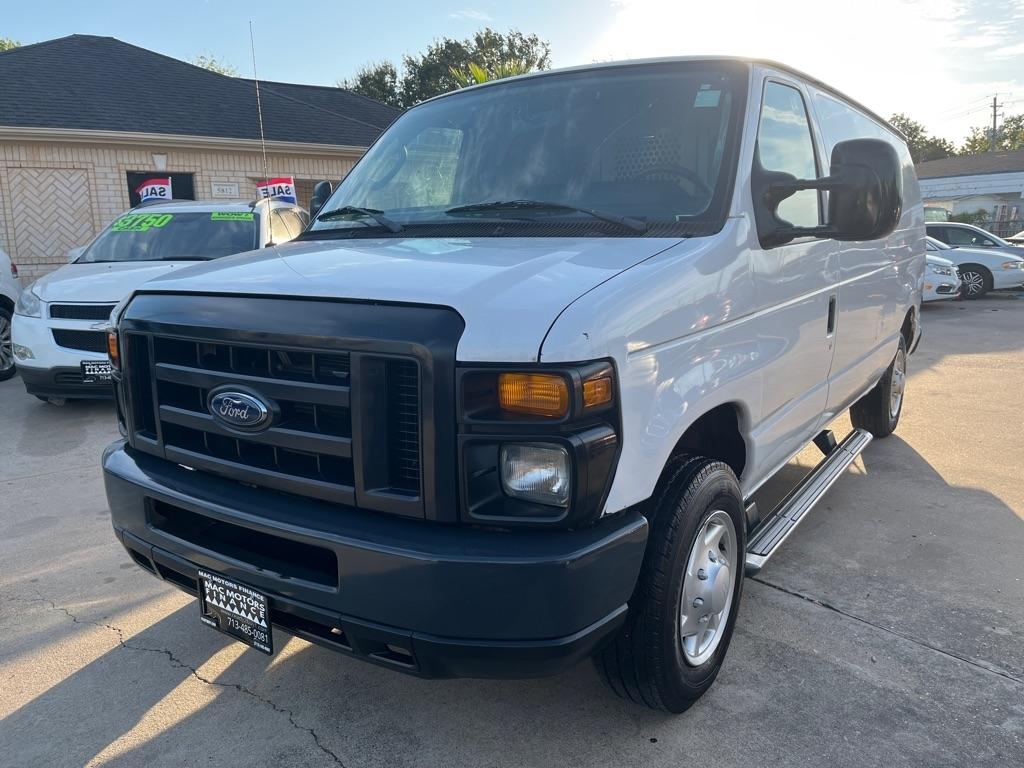 Ford Econoline E-150 2012