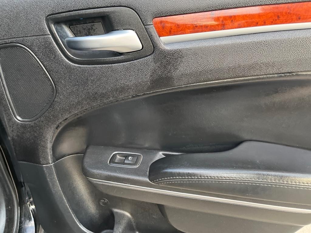 Chrysler 300 RWD 2014