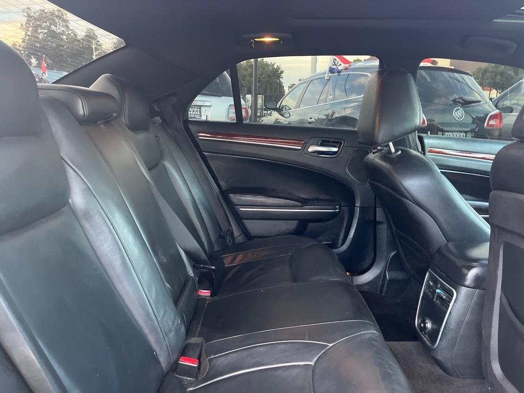 Chrysler 300 RWD 2014
