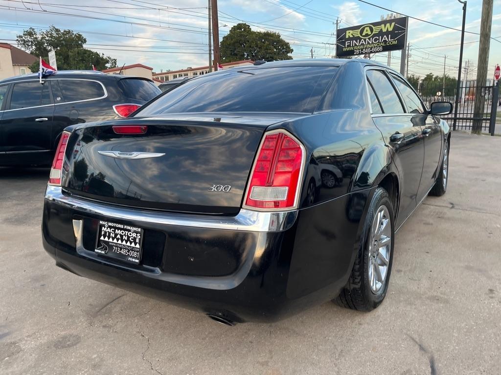 Chrysler 300 RWD 2014