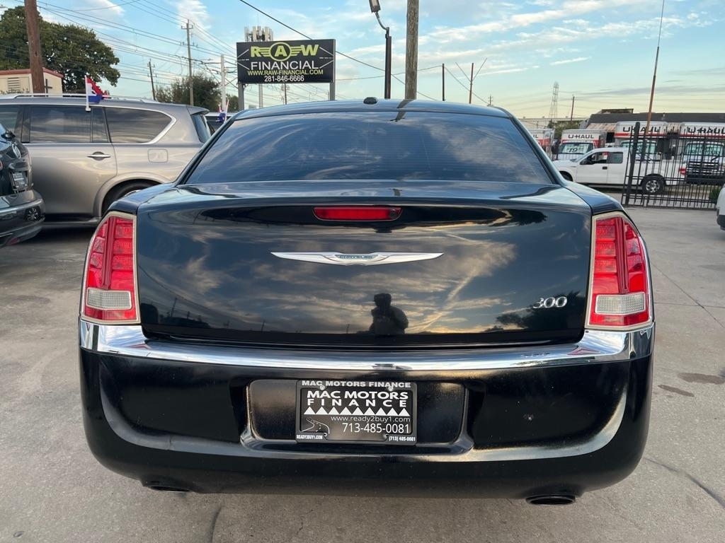 Chrysler 300 RWD 2014