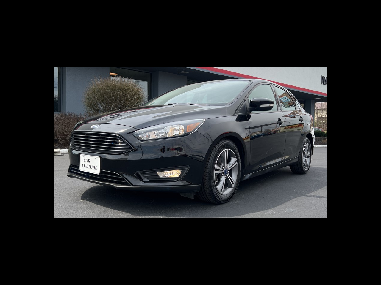 Ford Focus 4dr Sdn SE 2017