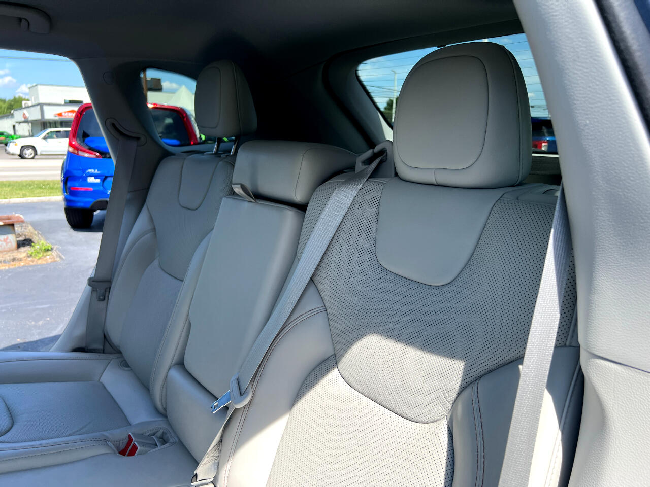 Jeep Cherokee 4dr Limited 2020 Jeep Cherokee 4dr Limited 2020