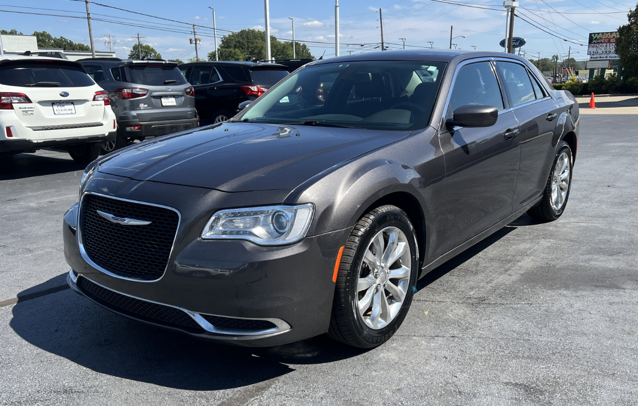 Chrysler 300 Touring AWD 2020 Chrysler 300 Touring AWD 2020