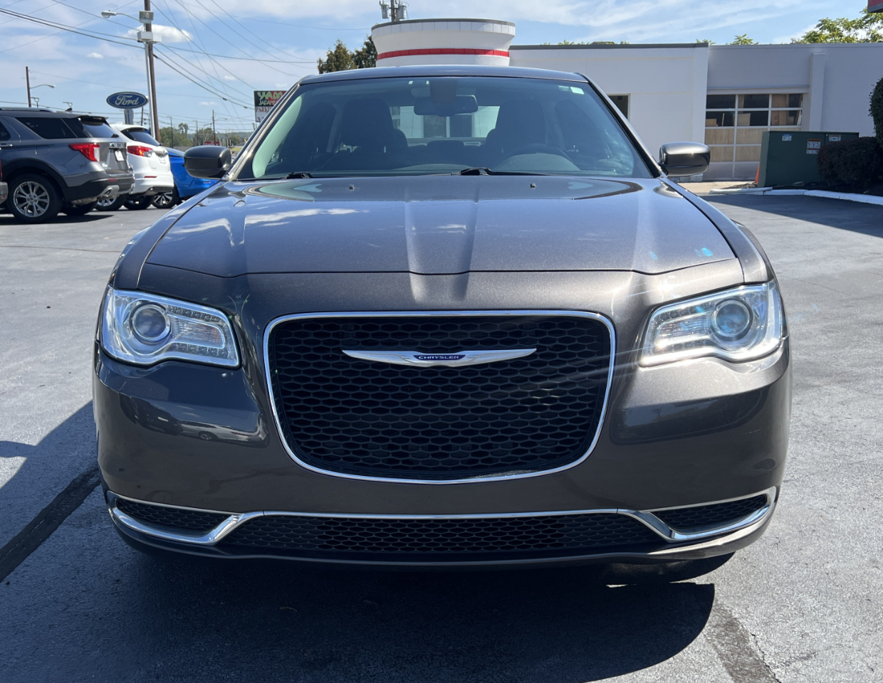 Chrysler 300 Touring AWD 2020 Chrysler 300 Touring AWD 2020