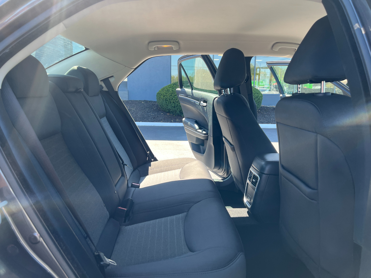 Chrysler 300 Touring AWD 2020 Chrysler 300 Touring AWD 2020