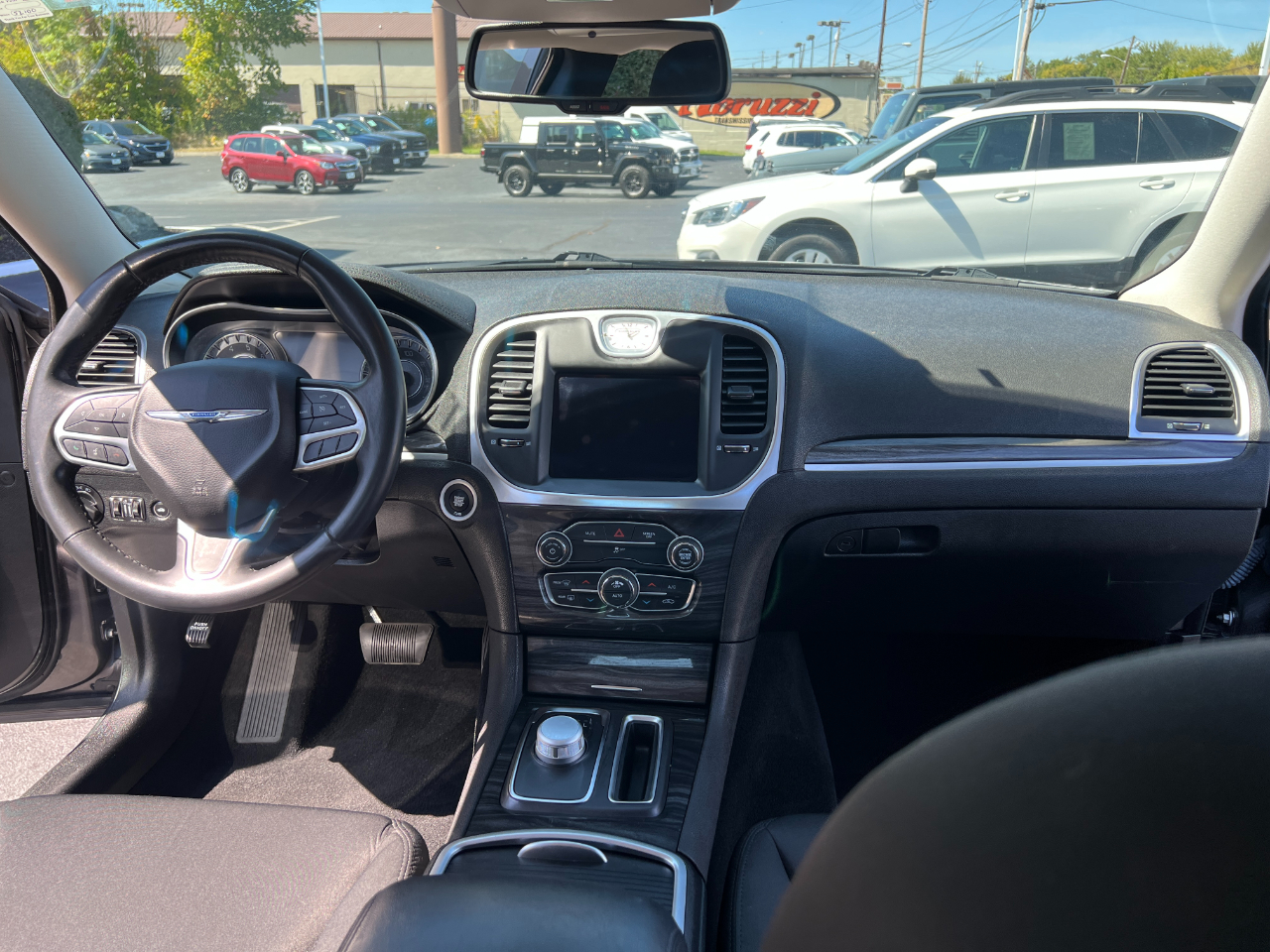 Chrysler 300 Touring AWD 2020 Chrysler 300 Touring AWD 2020