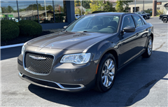 2020 Chrysler 300 