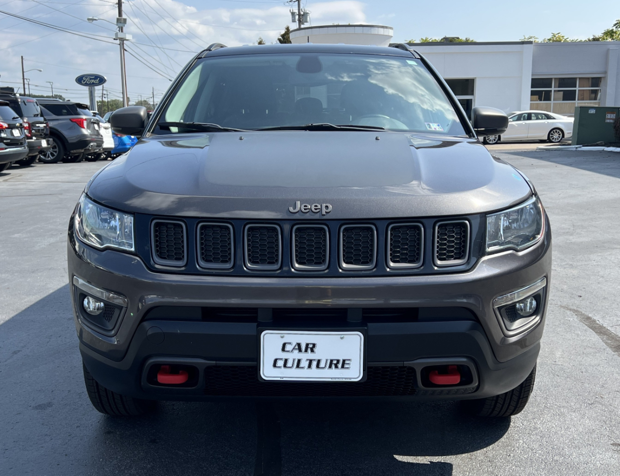 2019 Jeep Compass Trailhawk photo 2