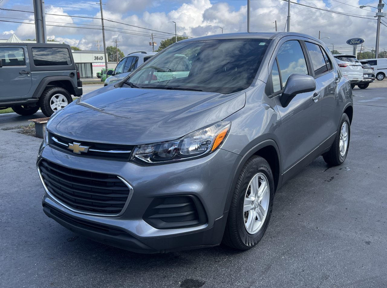 2020 Chevrolet Trax LS photo 5