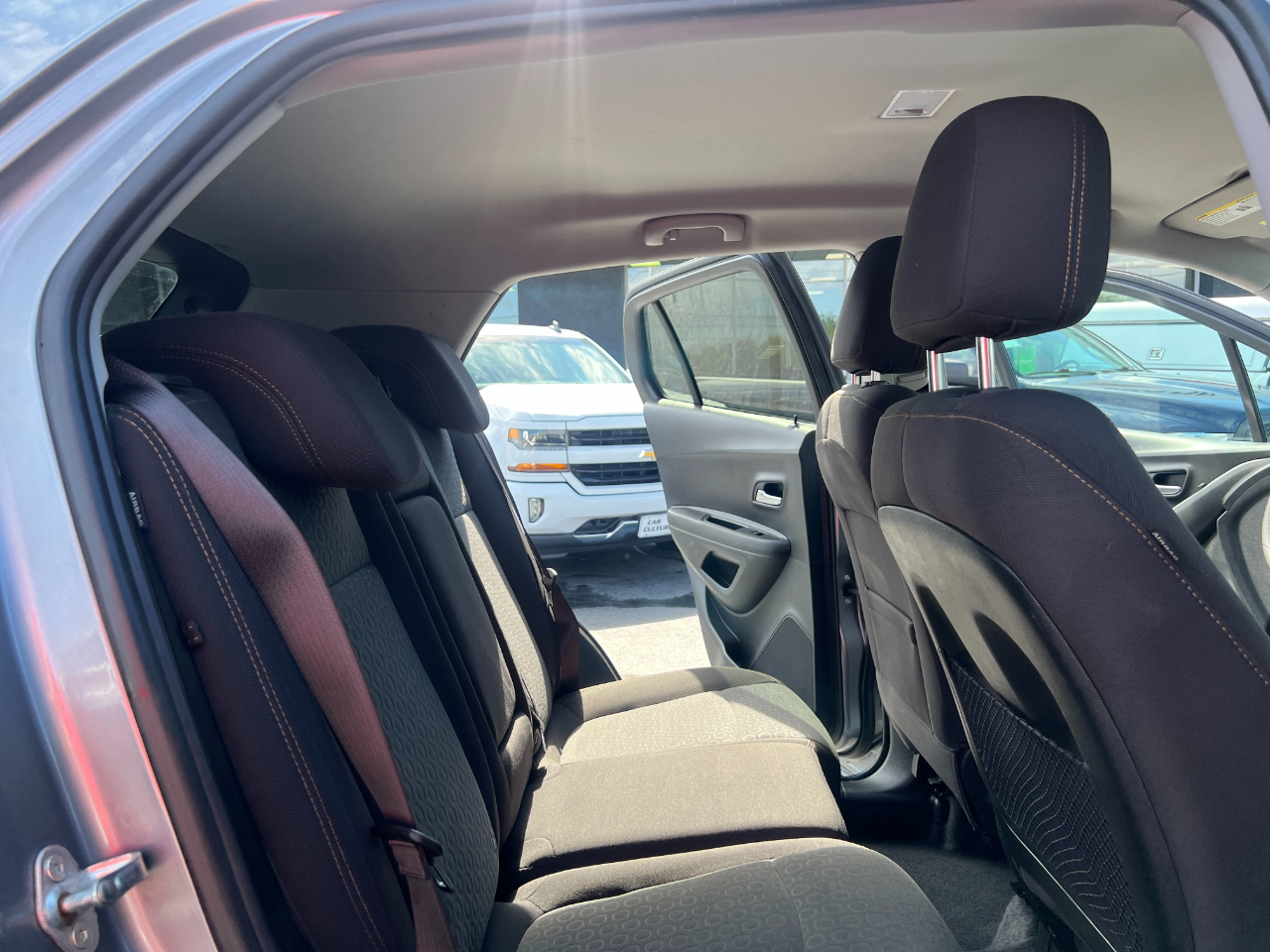 2020 Chevrolet Trax LS photo 21