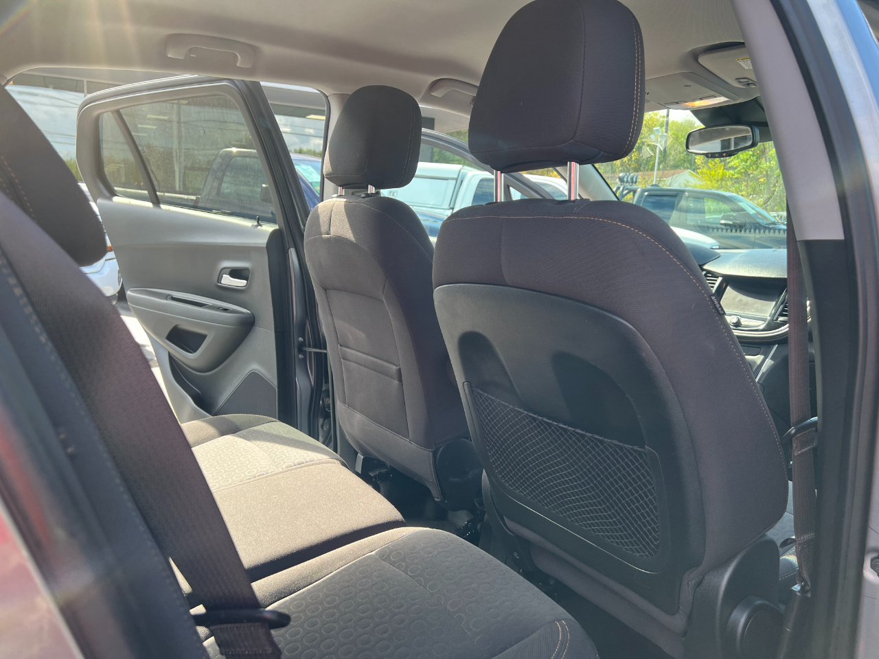 2020 Chevrolet Trax LS photo 22