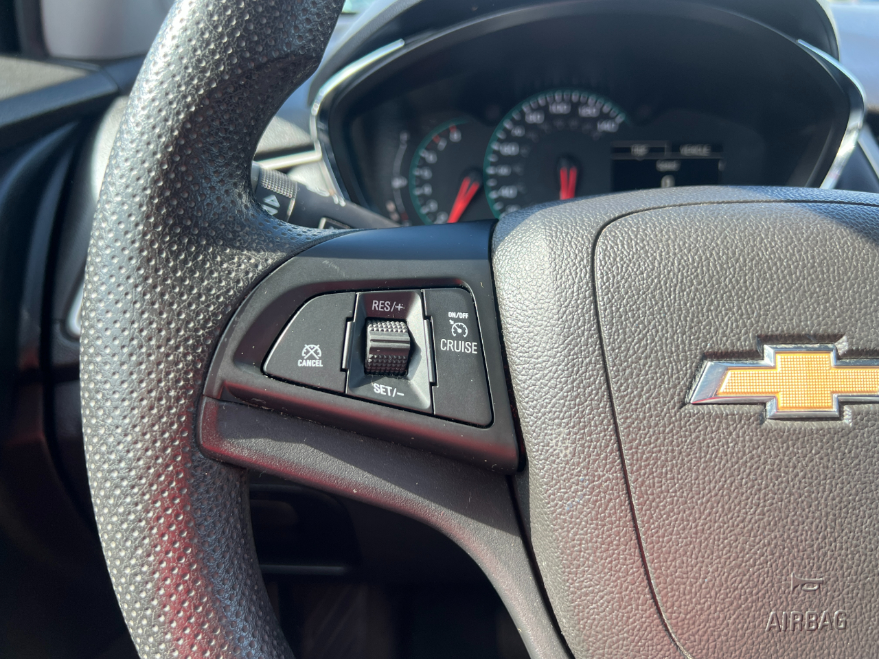 2020 Chevrolet Trax LS photo 28