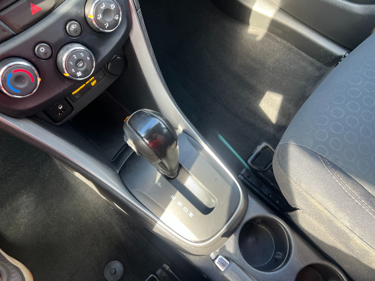 2020 Chevrolet Trax LS photo 36