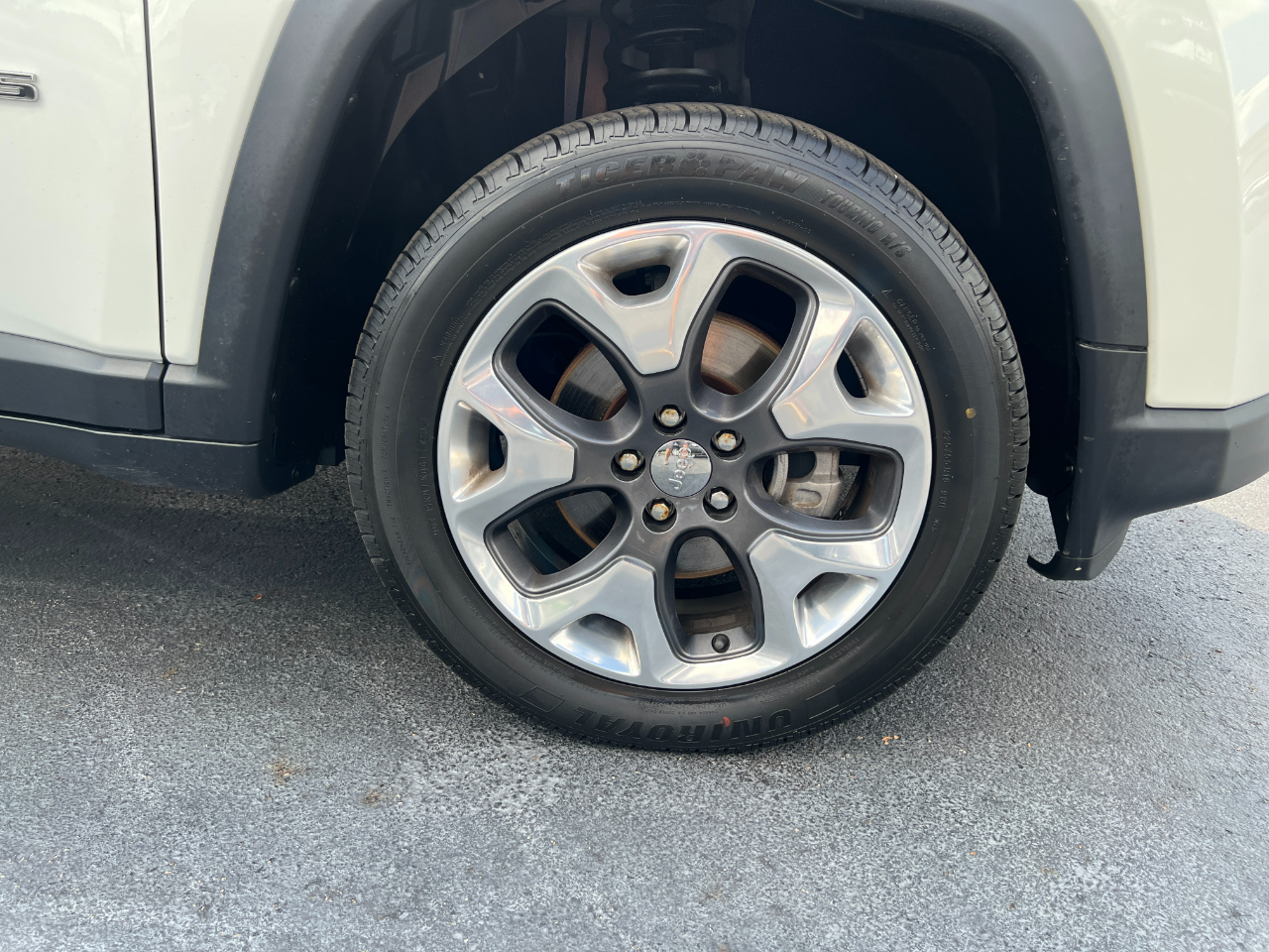 2019 Jeep Compass Limited photo 8