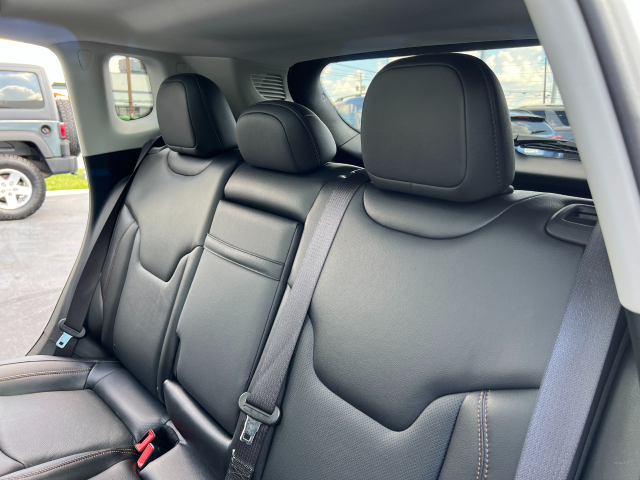 2019 Jeep Compass Limited photo 18