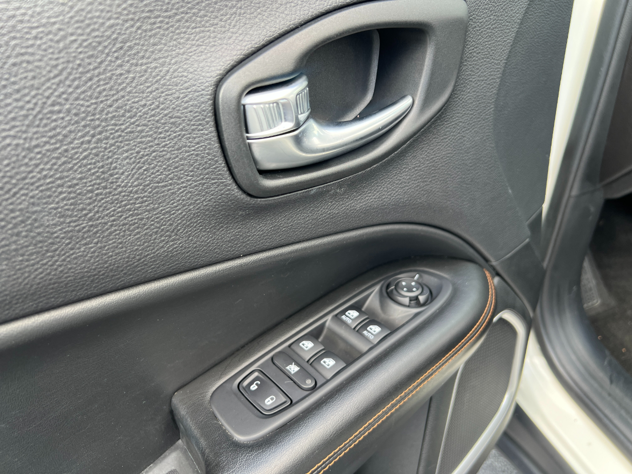 2019 Jeep Compass Limited photo 27
