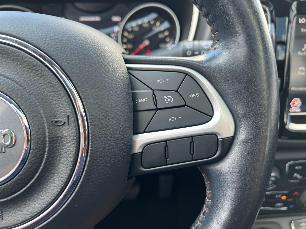 2019 Jeep Compass Limited photo 32