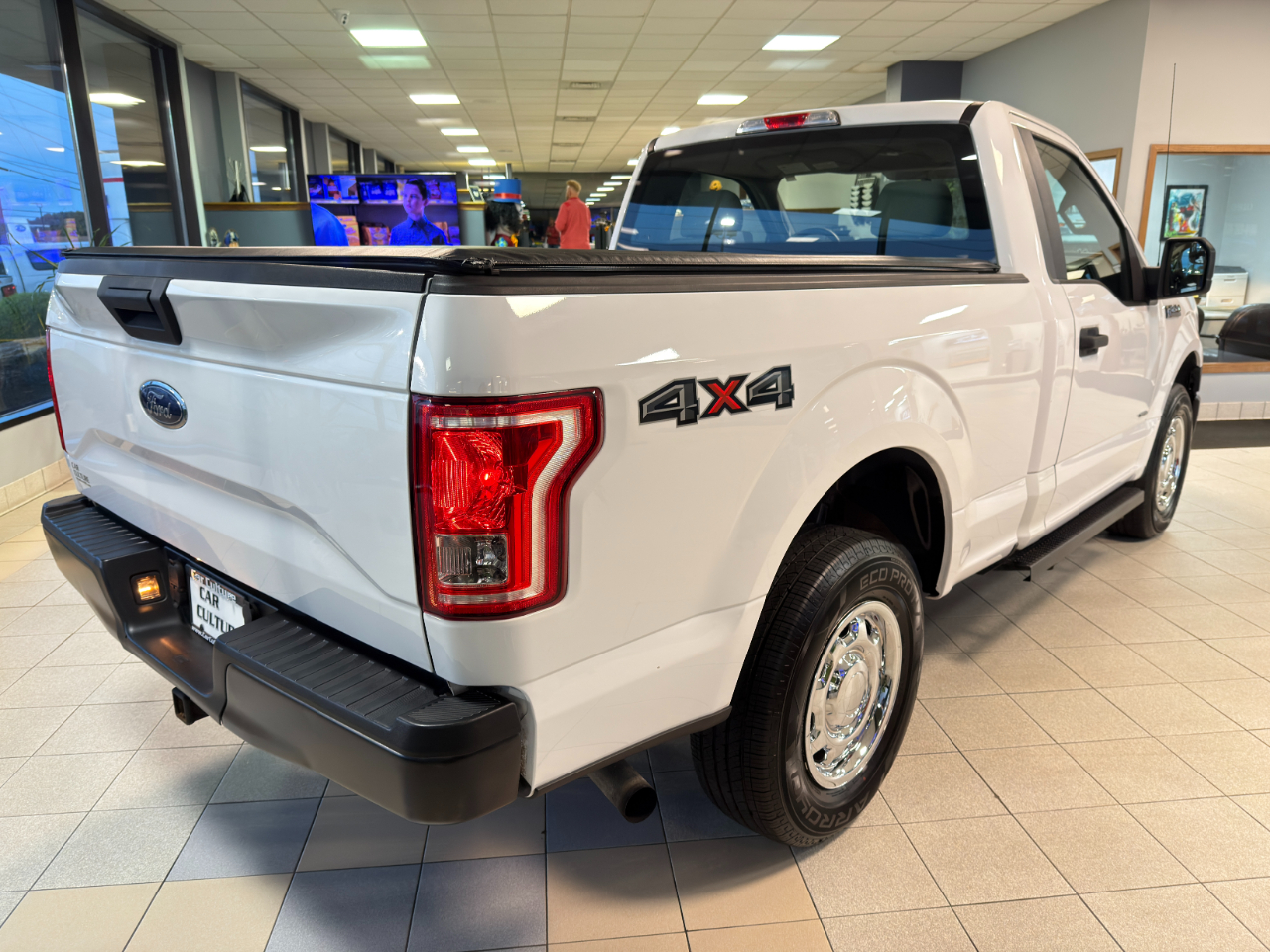 Ford F-150 XL Reg. Cab 4WD 2016 Ford F-150 XL Reg. Cab 4WD 2016