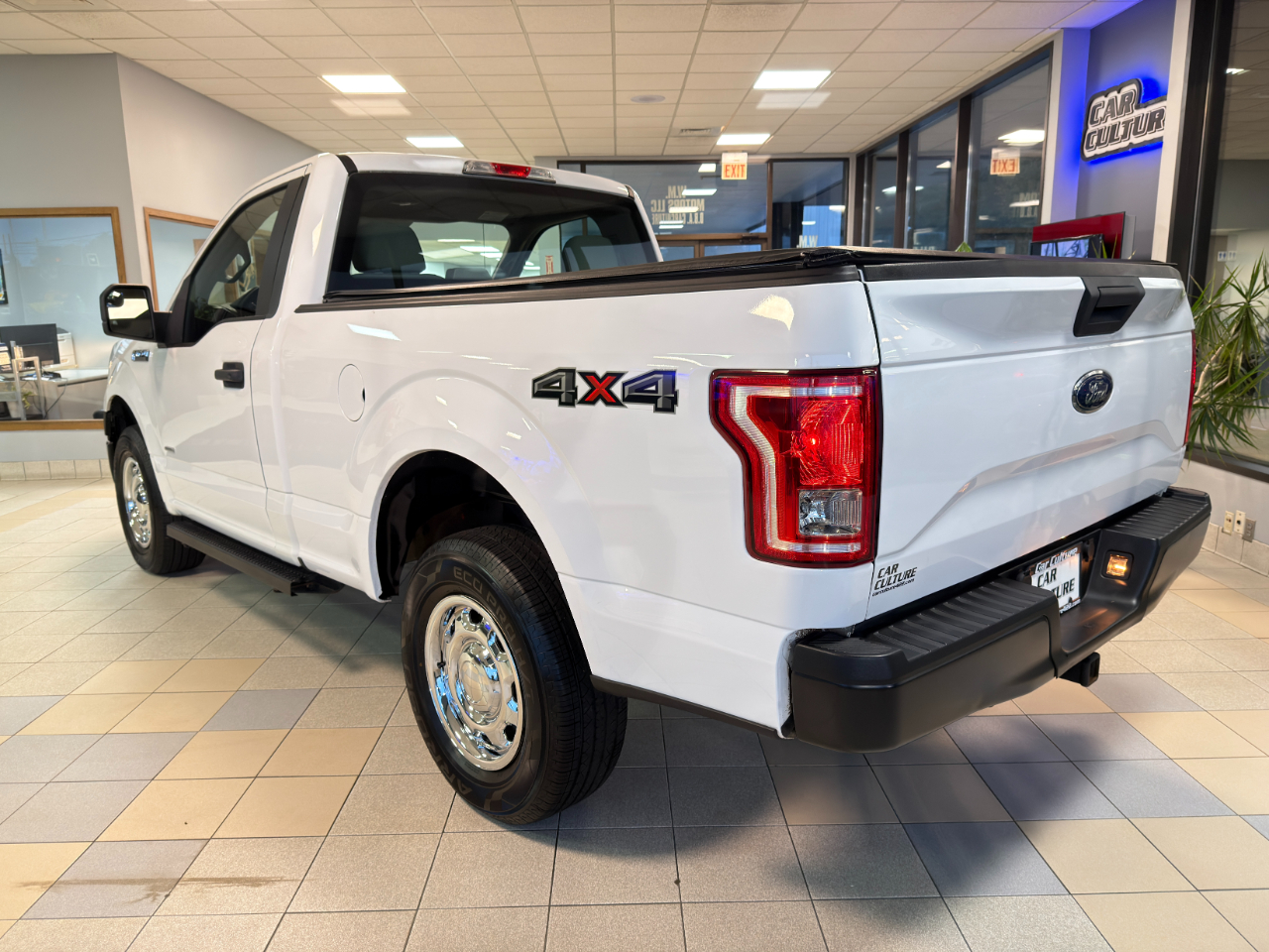 Ford F-150 XL Reg. Cab 4WD 2016 Ford F-150 XL Reg. Cab 4WD 2016