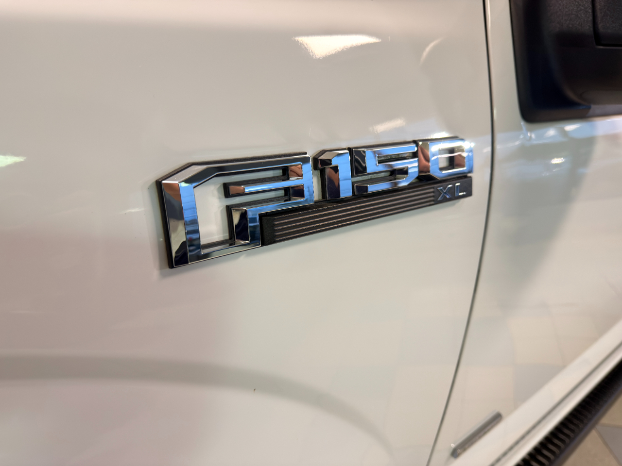 Ford F-150 XL Reg. Cab 4WD 2016 Ford F-150 XL Reg. Cab 4WD 2016