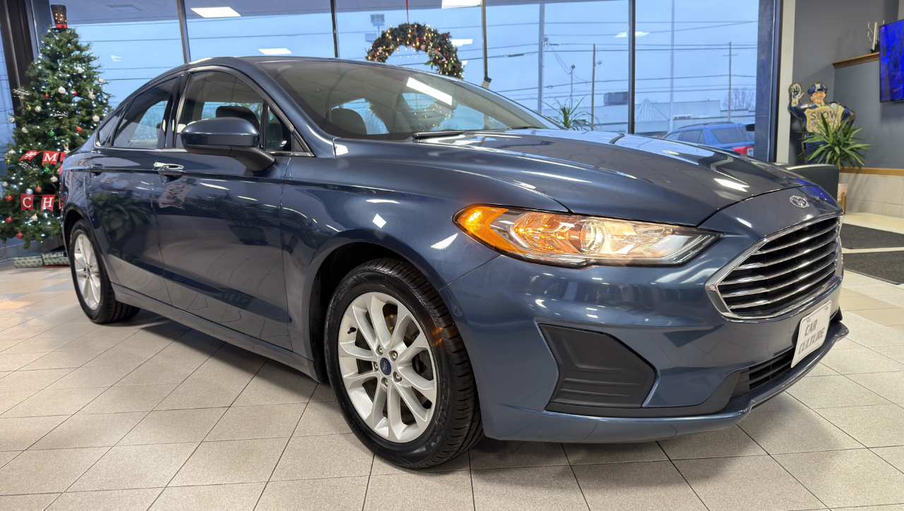 Ford Fusion SE FWD 2019