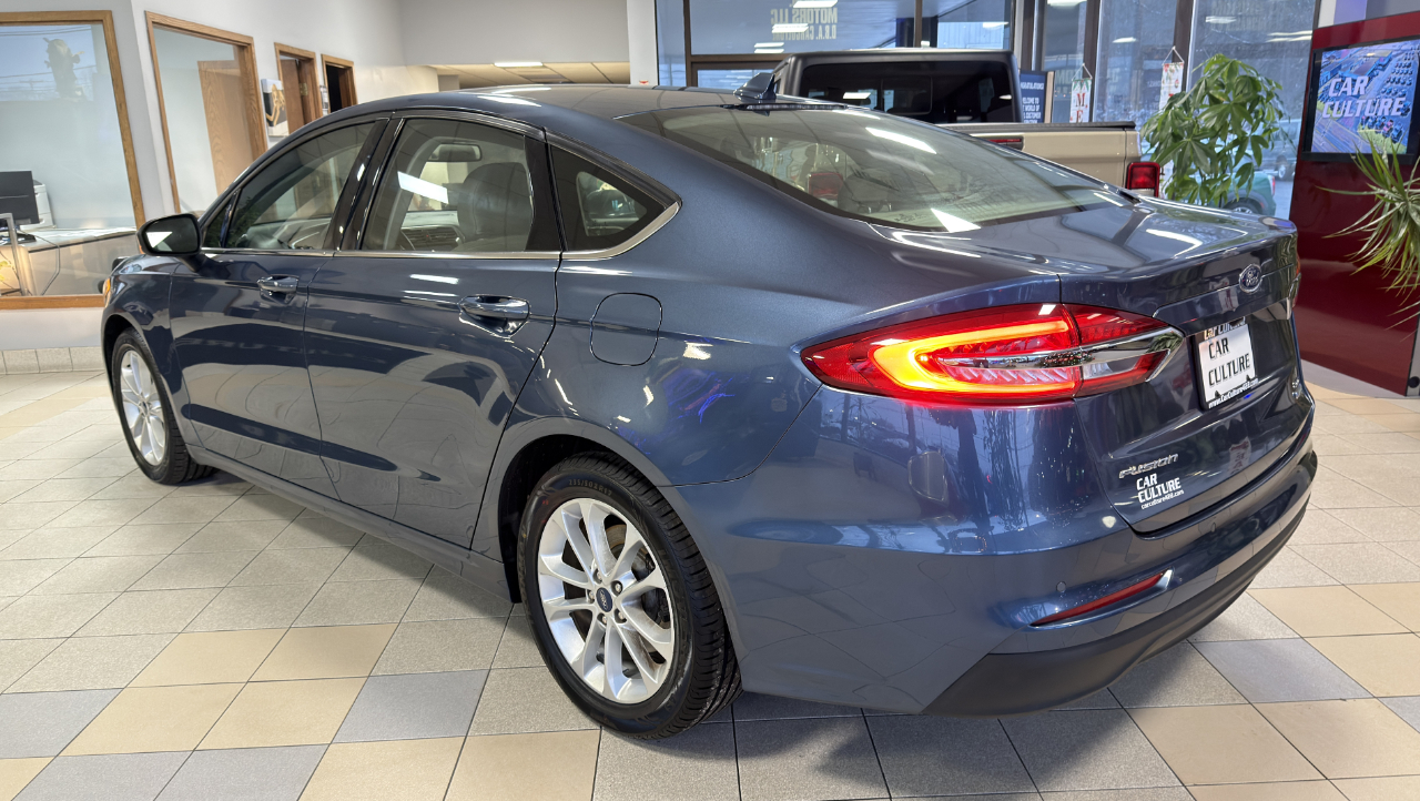 Ford Fusion SE FWD 2019