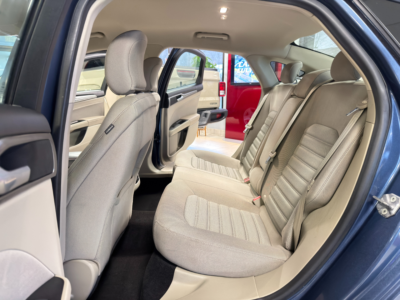 Ford Fusion SE FWD 2019