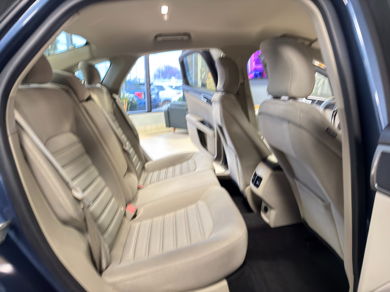 Ford Fusion SE FWD 2019