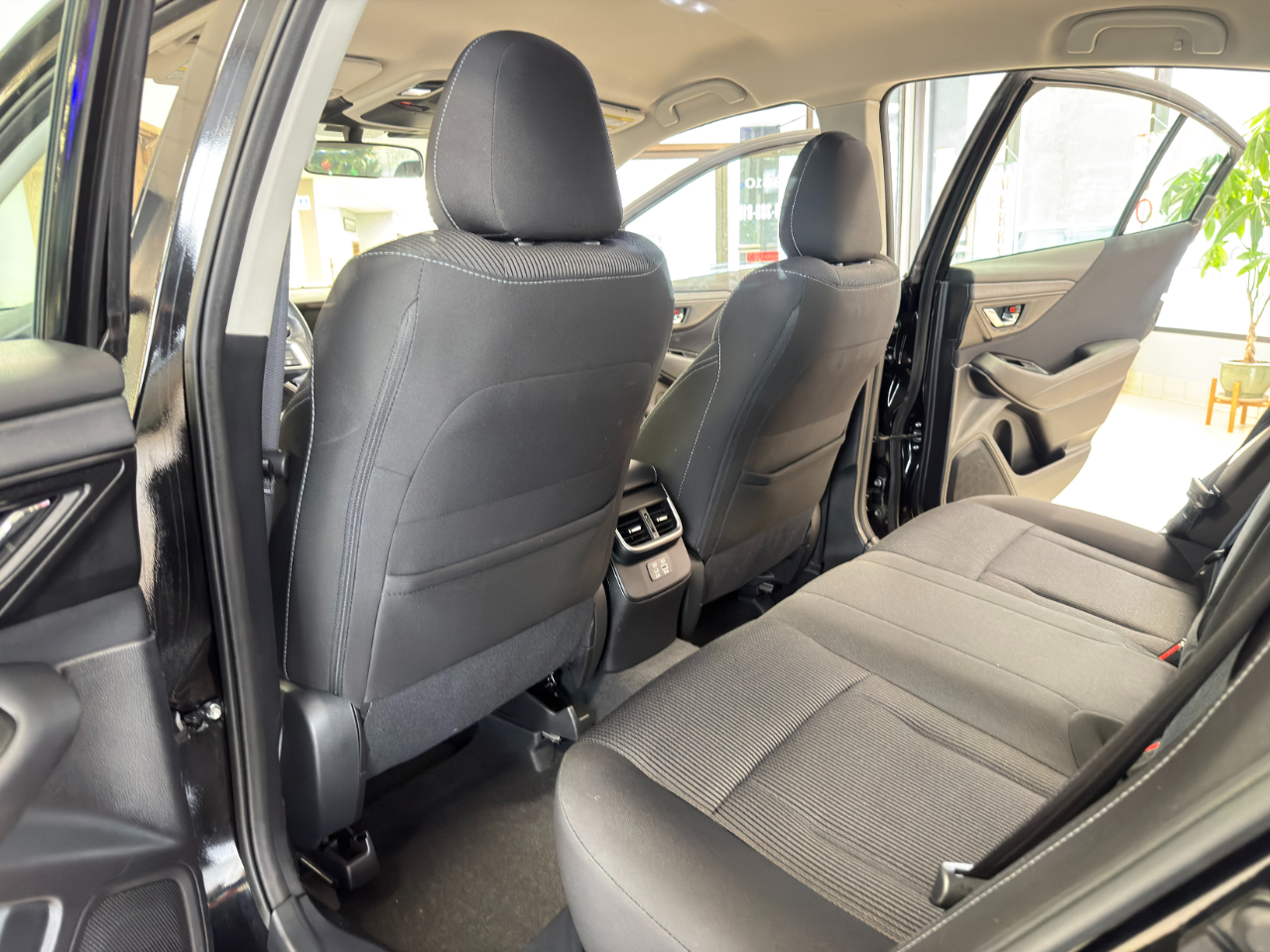 Subaru Legacy Premium AWD 2024