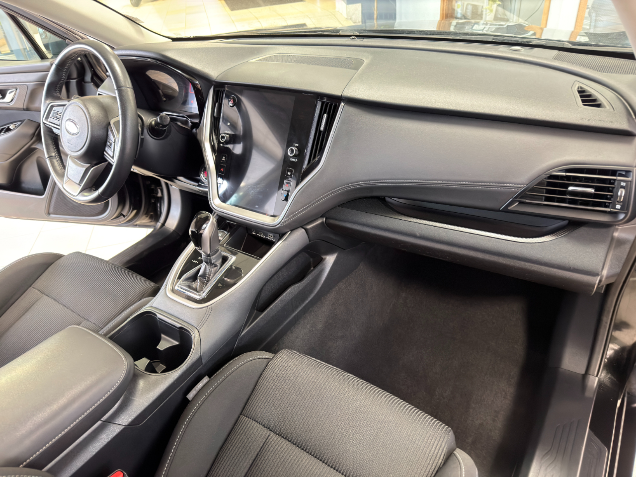 Subaru Legacy Premium AWD 2024