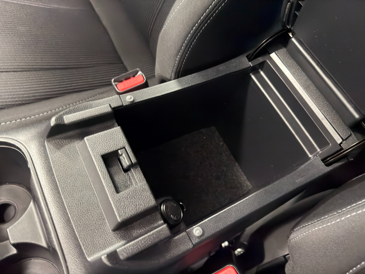 Subaru Legacy Premium AWD 2024