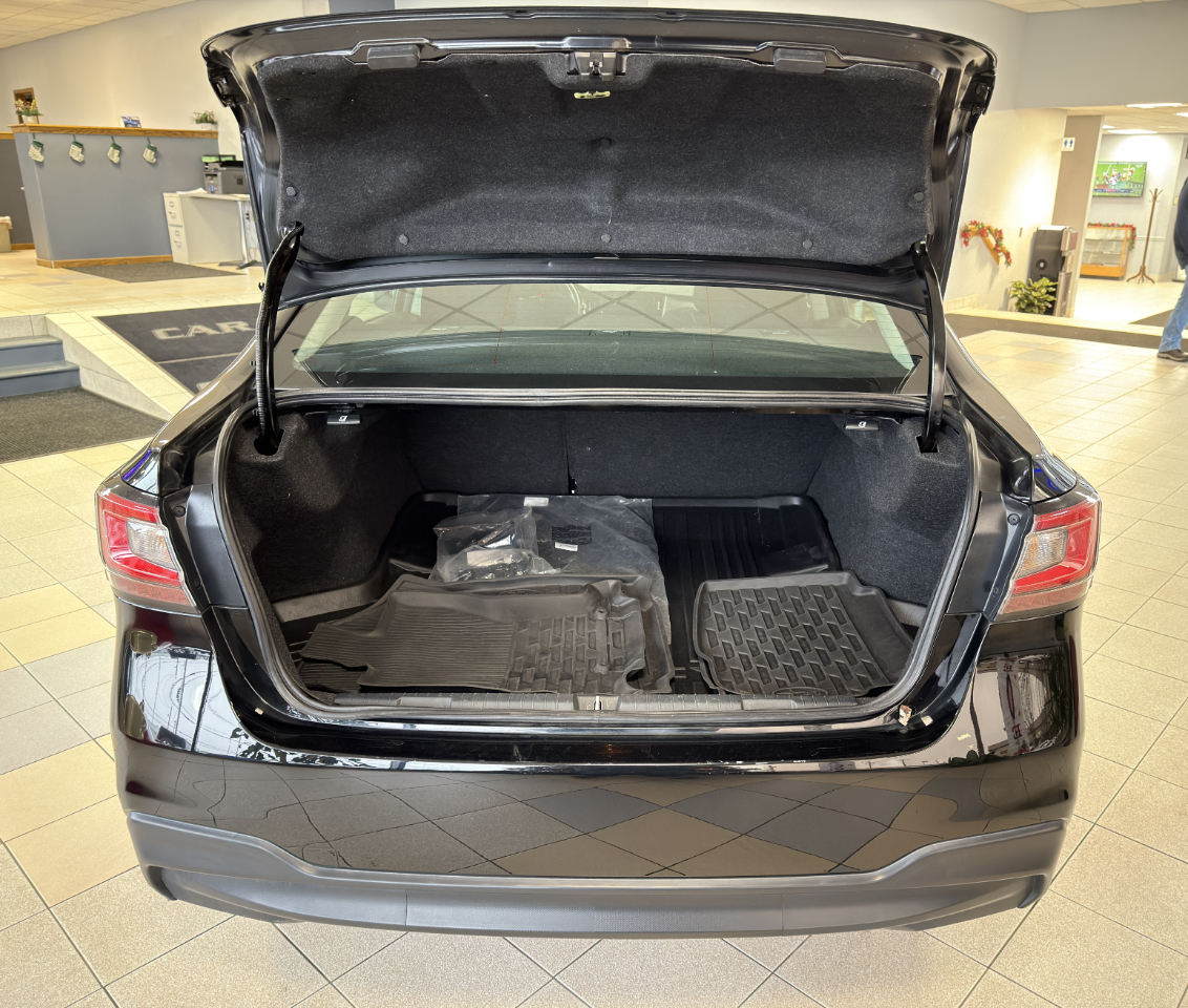 Subaru Legacy Premium AWD 2024