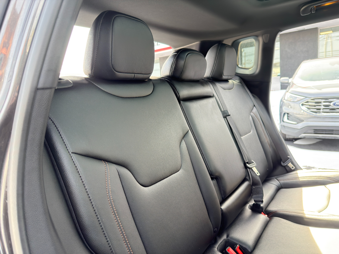 Jeep Compass Latitude Lux 4x4 2023