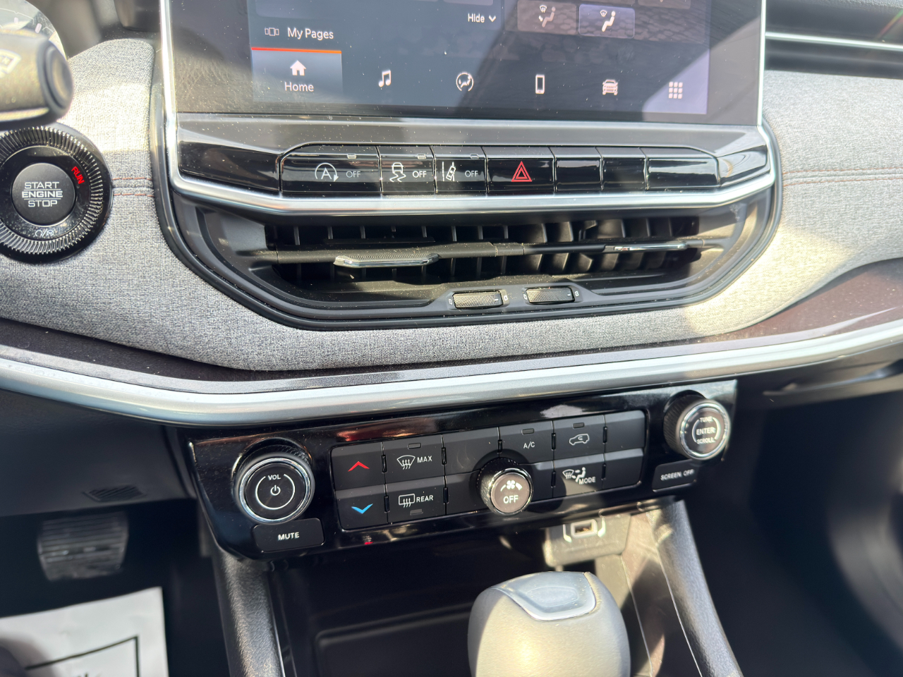 Jeep Compass Latitude Lux 4x4 2023