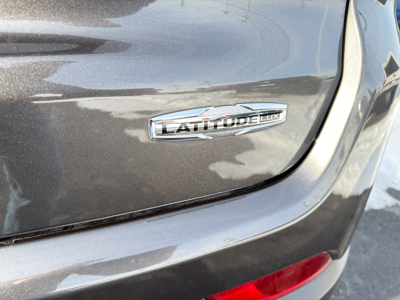 Jeep Compass Latitude Lux 4x4 2023