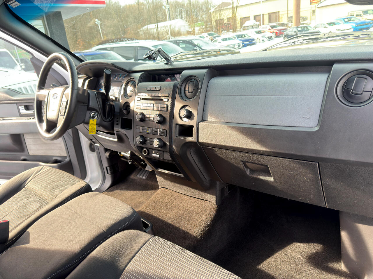 Ford F-150 STX 2WD 2014