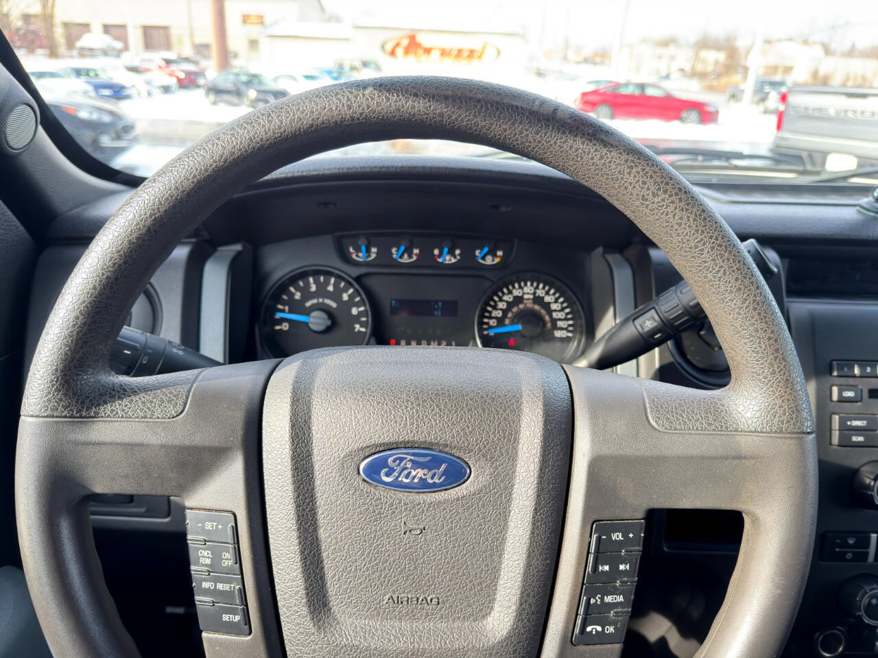 Ford F-150 STX 2WD 2014