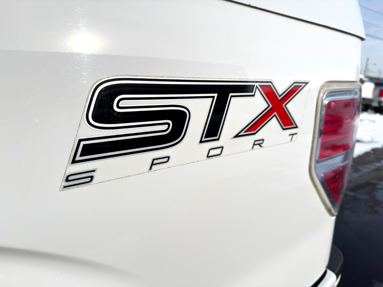 Ford F-150 STX 2WD 2014