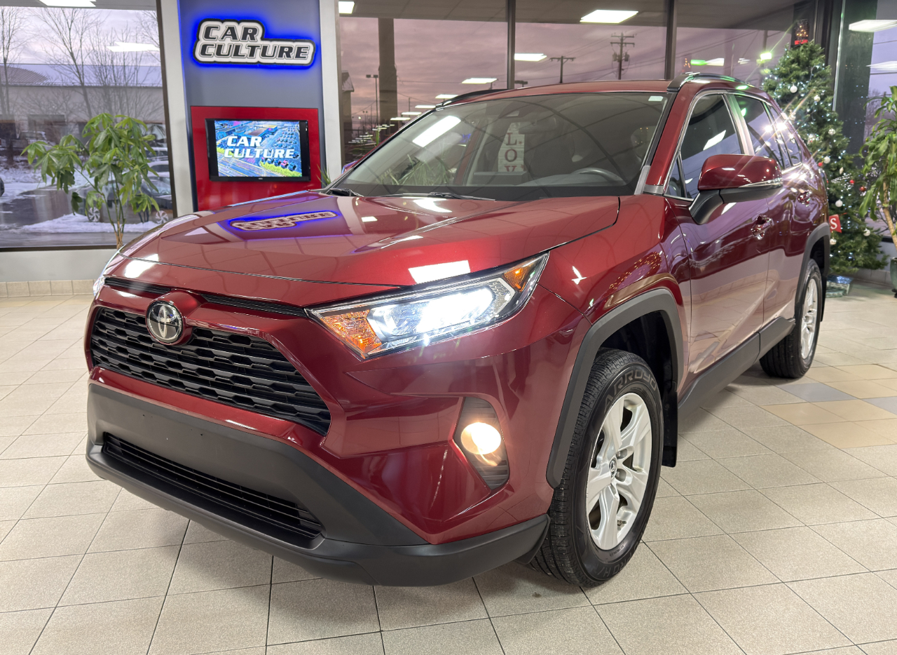 Toyota RAV4 XLE AWD 2019