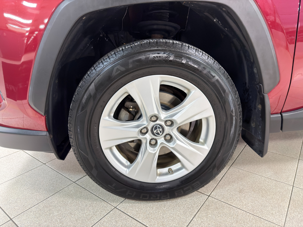 Toyota RAV4 XLE AWD 2019