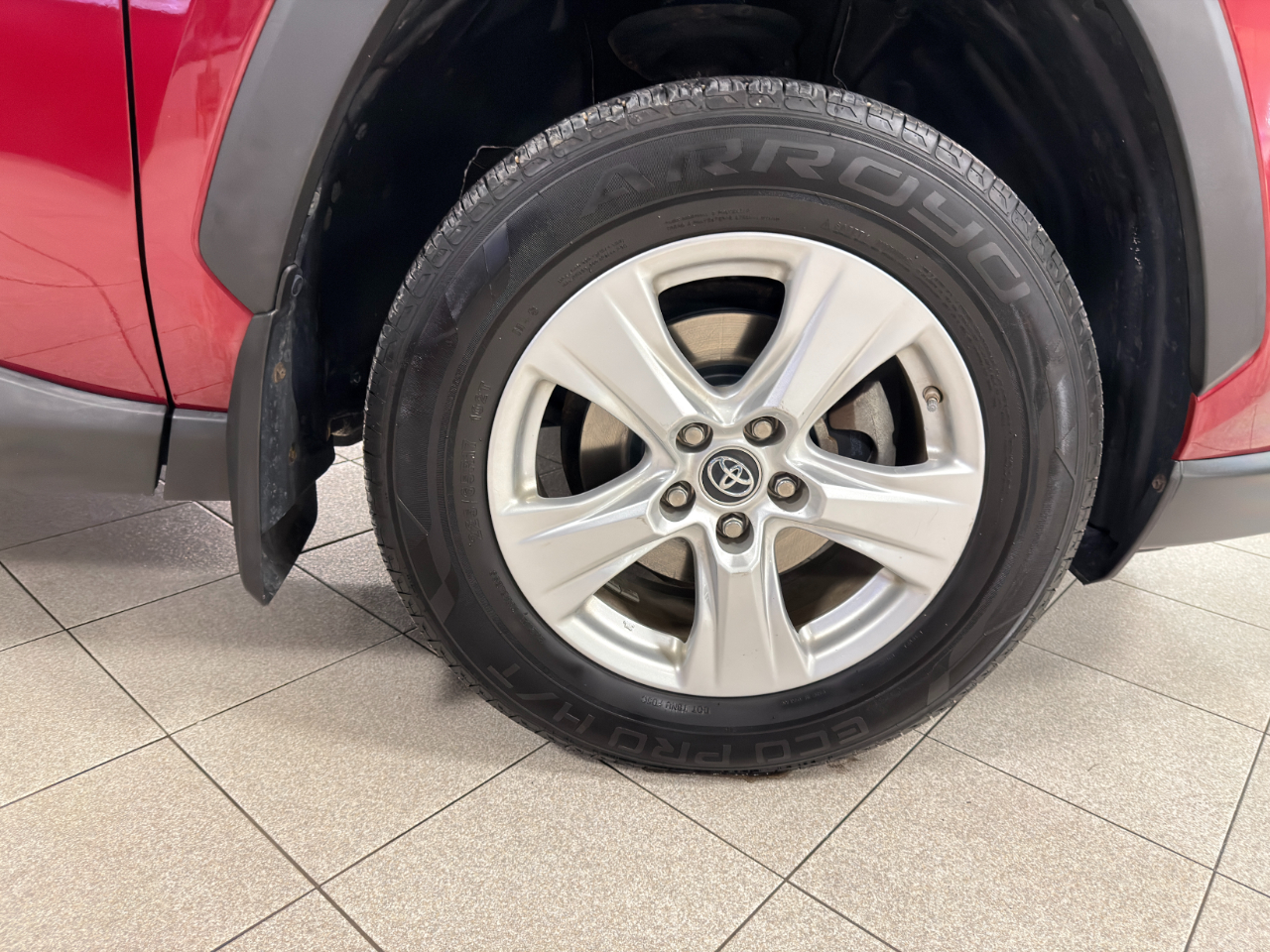 Toyota RAV4 XLE AWD 2019