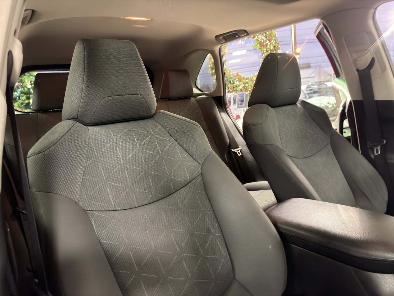 Toyota RAV4 XLE AWD 2019