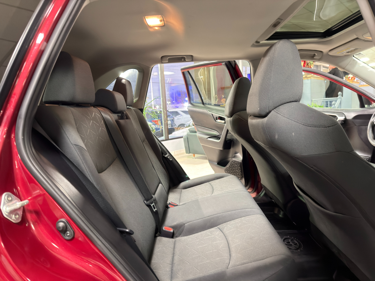 Toyota RAV4 XLE AWD 2019