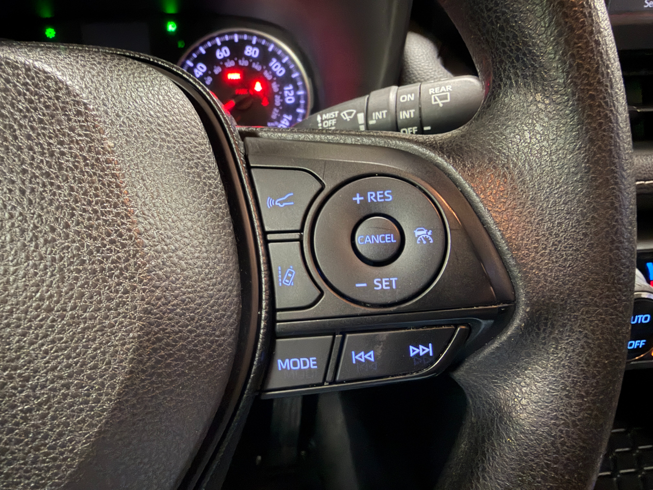 Toyota RAV4 XLE AWD 2019