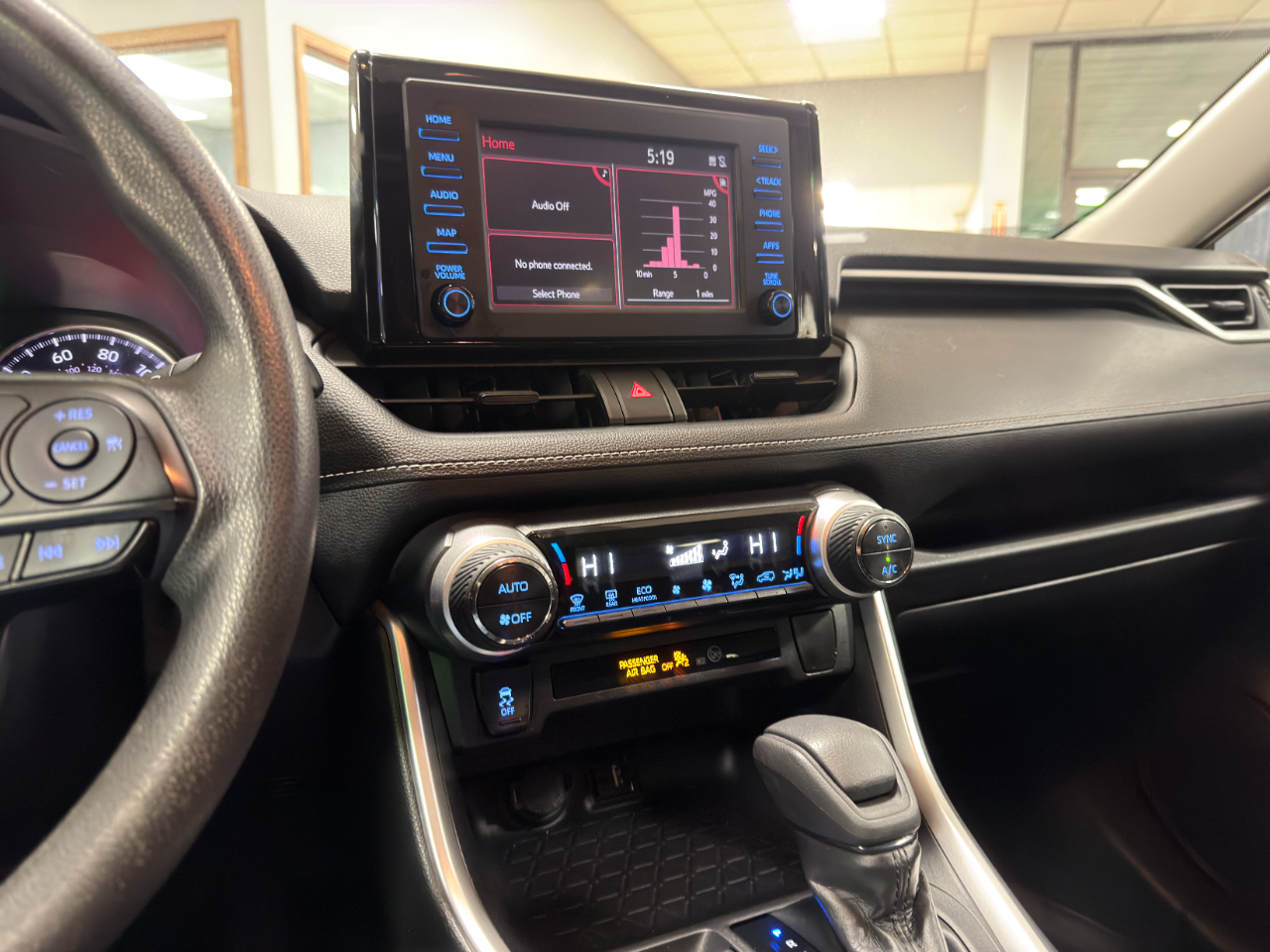 Toyota RAV4 XLE AWD 2019