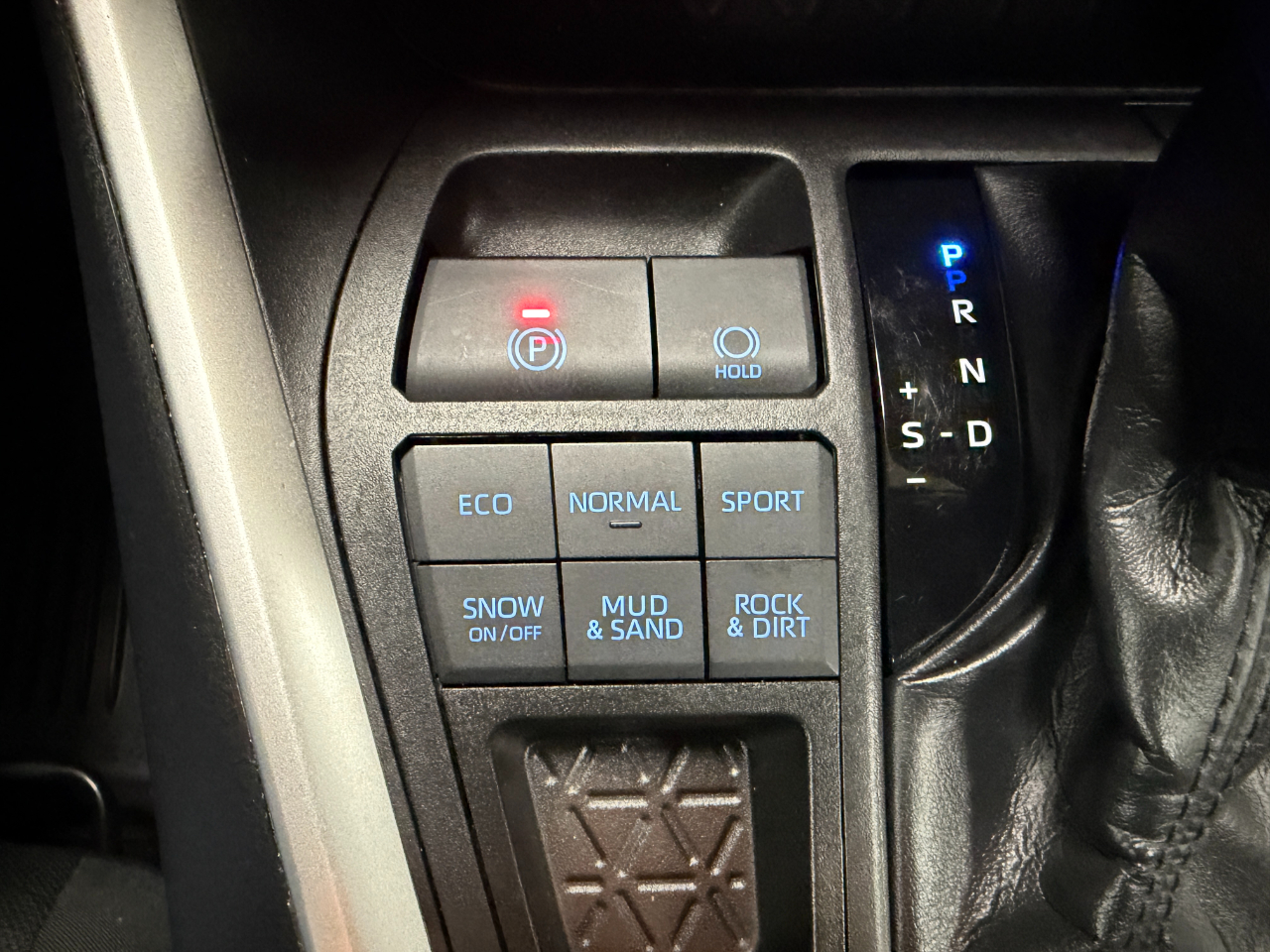 Toyota RAV4 XLE AWD 2019